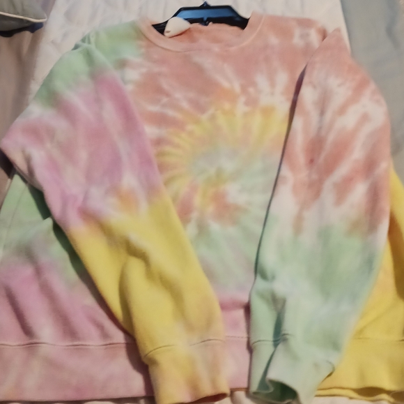Colorful Sweatshirt.  Dreamsickle size M - Picture 5 of 5